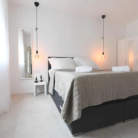 Kala House - Brand New!! Ferienhaus *